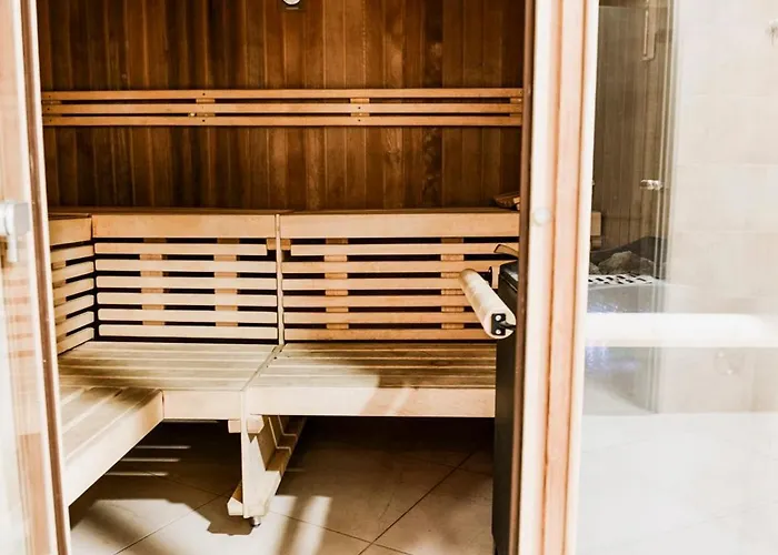 Aroma Stone Hotel 3*