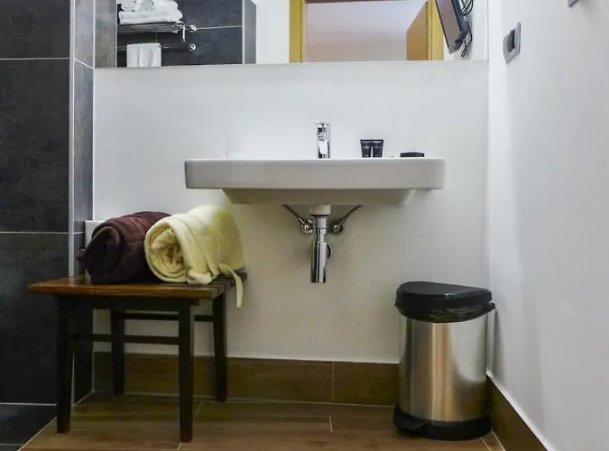 香薰石spa酒店 3*