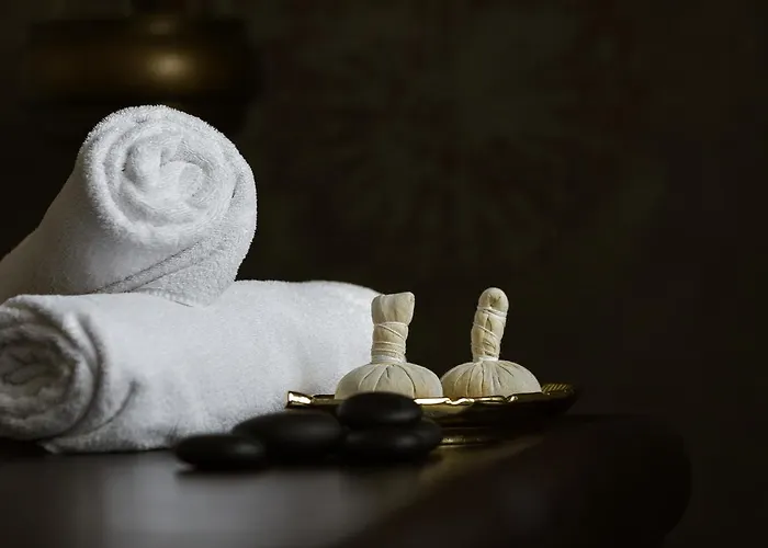 Hotel Aroma Stone 3*