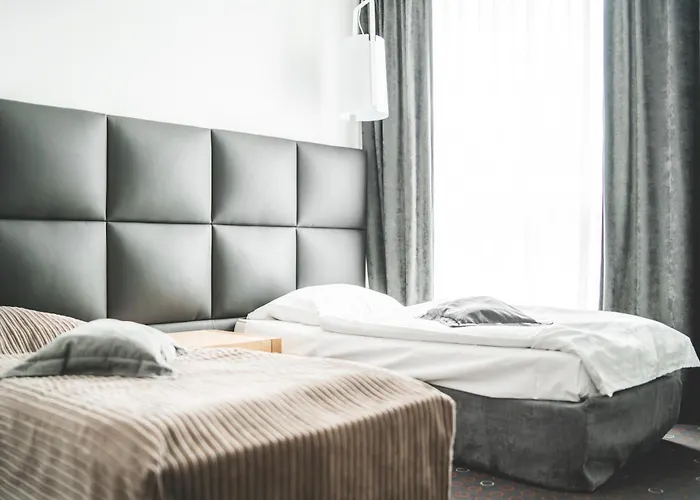 香薰石spa酒店 Syców