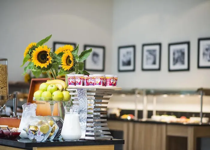 Hotel Aroma Stone 3*